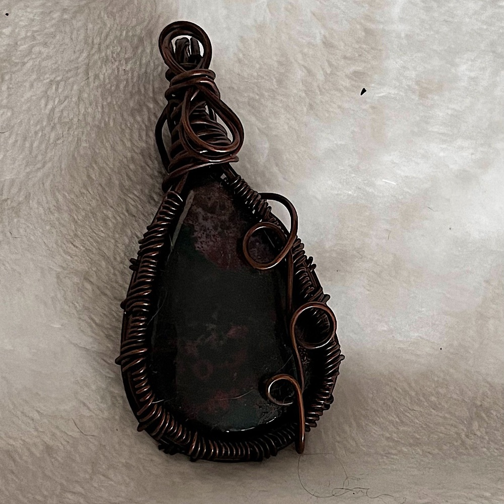 Agate Wire Wrapped Pendant